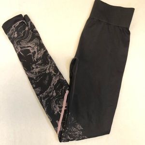 Fabletics leggings pants size small